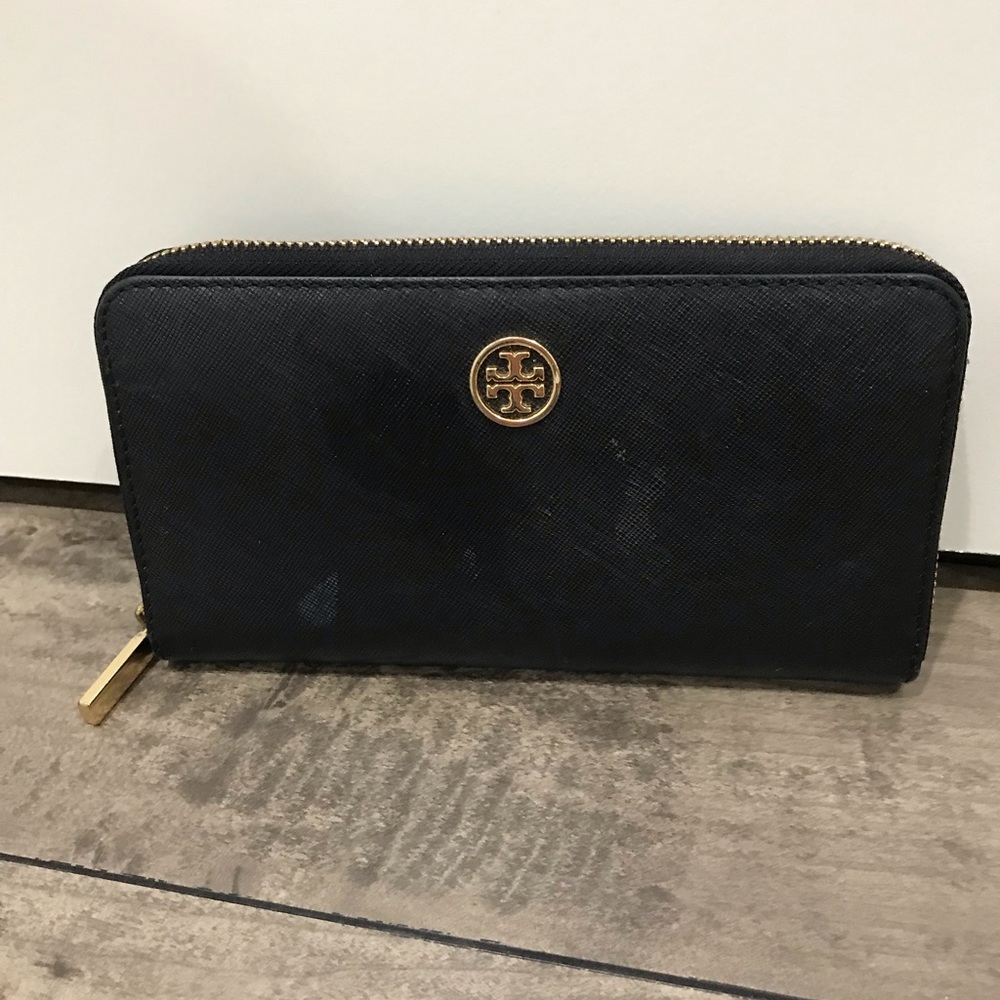 Tory Burch wallet